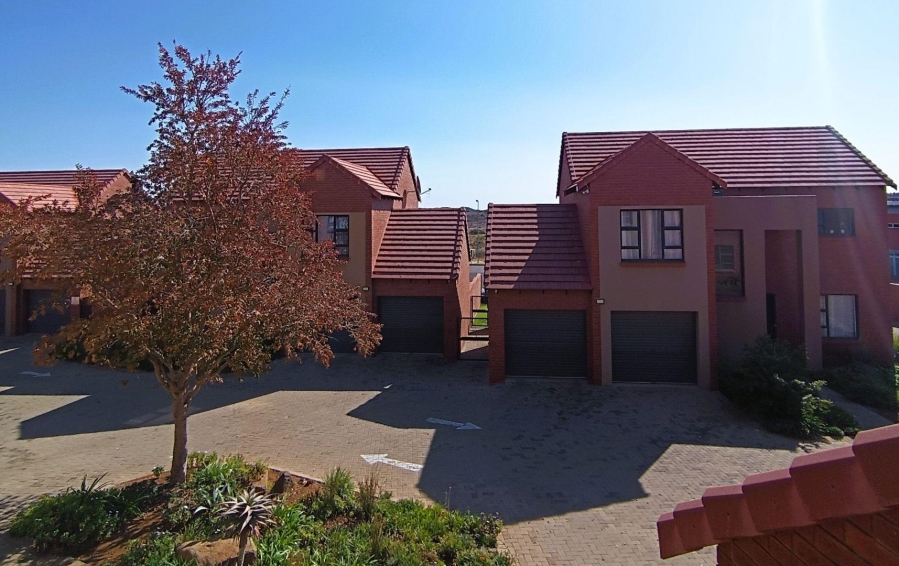 3 Bedroom Property for Sale in Wild Olive Estate Free State